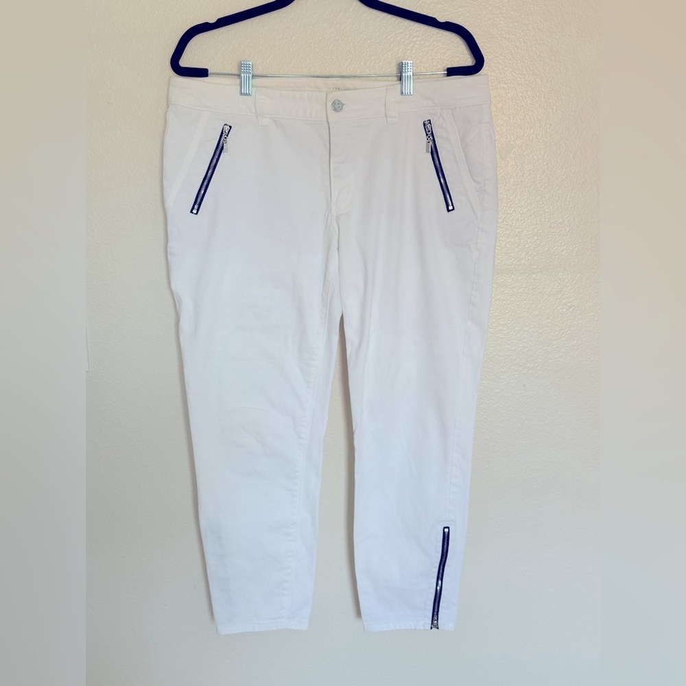 White House Black Market Skimmer Jeans
